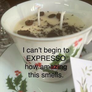 Festive Coffee Scented Candle in Teacup